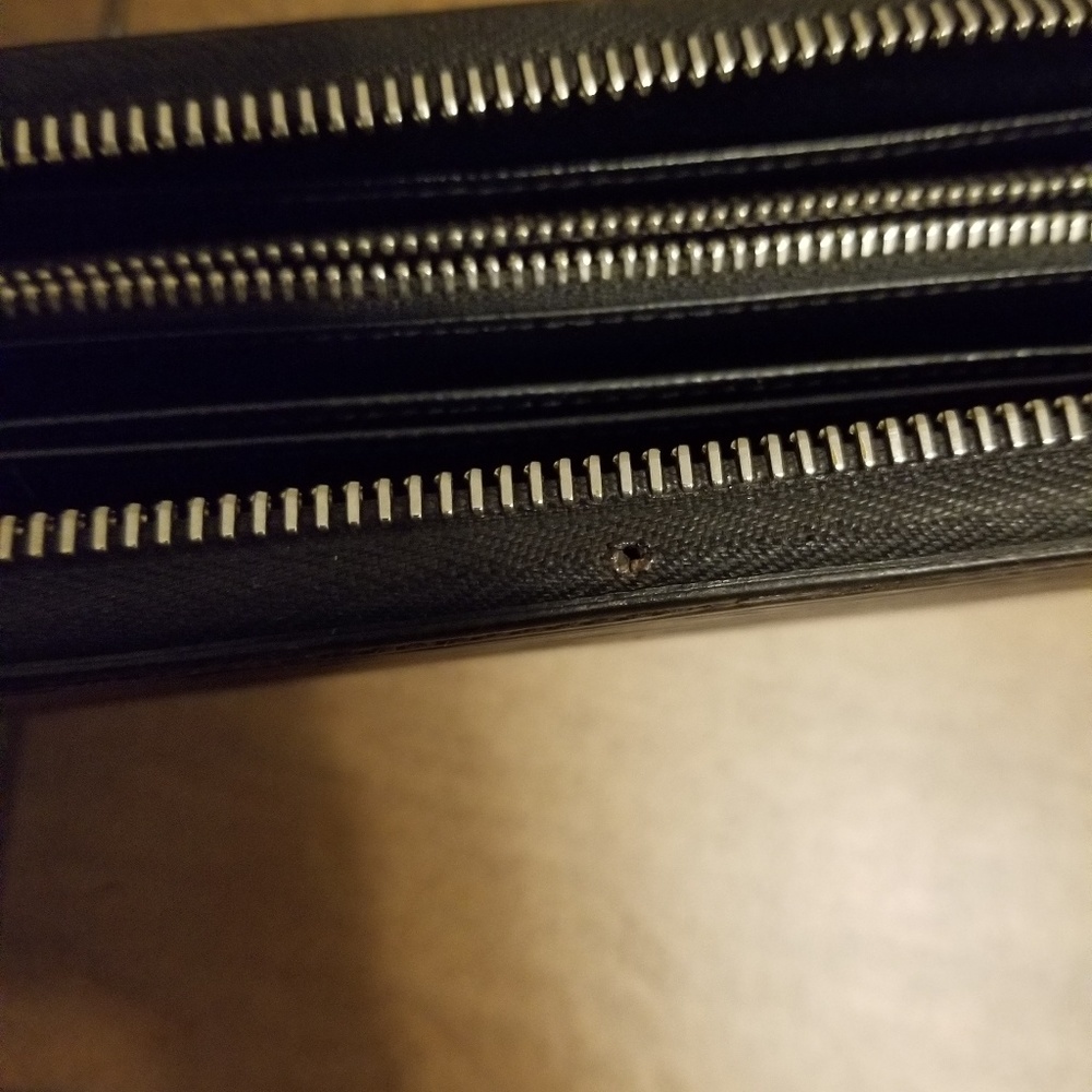 Louis Vuitton Epi Black Leather Wallet - Picture 3 of 6